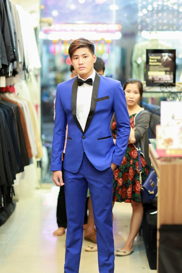 Suit Xanh Coban Cổ Sam Phối Đen KH98